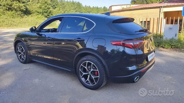 Alfa Romeo Stelvio 2020 photo 4