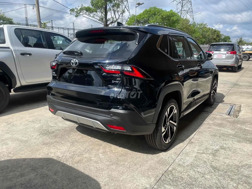 Toyota Yaris Cross 2026 photo 3