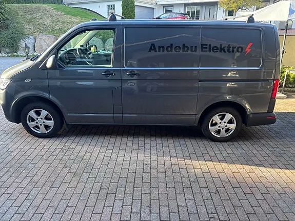 Volkswagen Transporter 2022 photo 3
