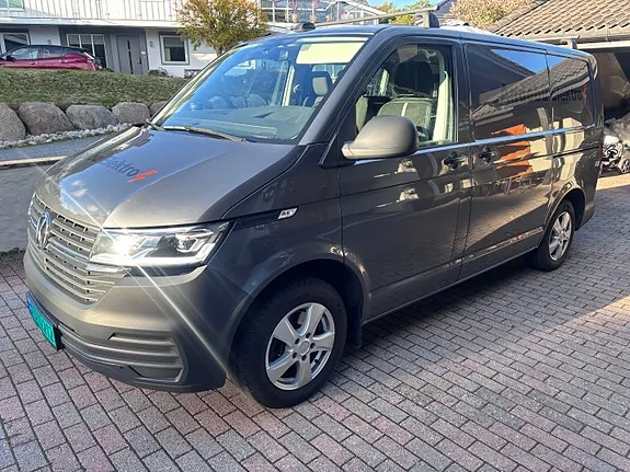 Volkswagen Transporter 2022 photo 4