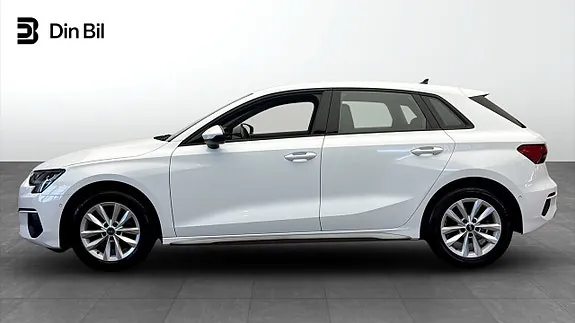 Audi A3 2023 photo 2