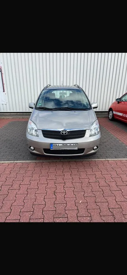 Toyota Corolla Verso