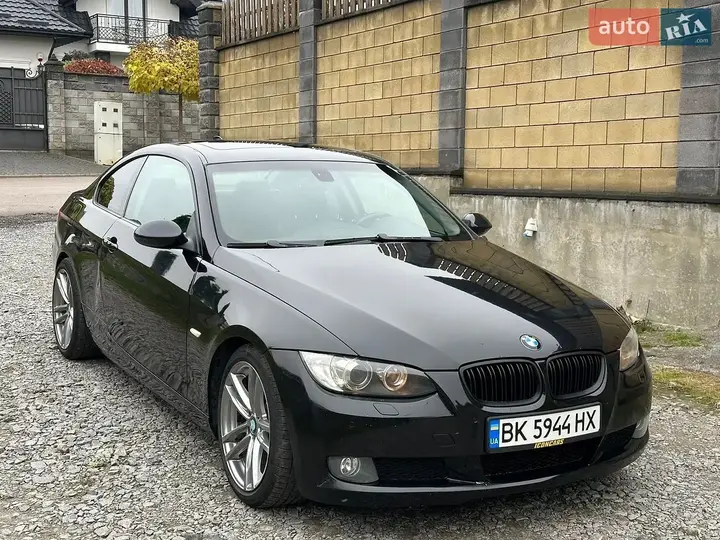 BMW 3 Series 2008 photo 3
