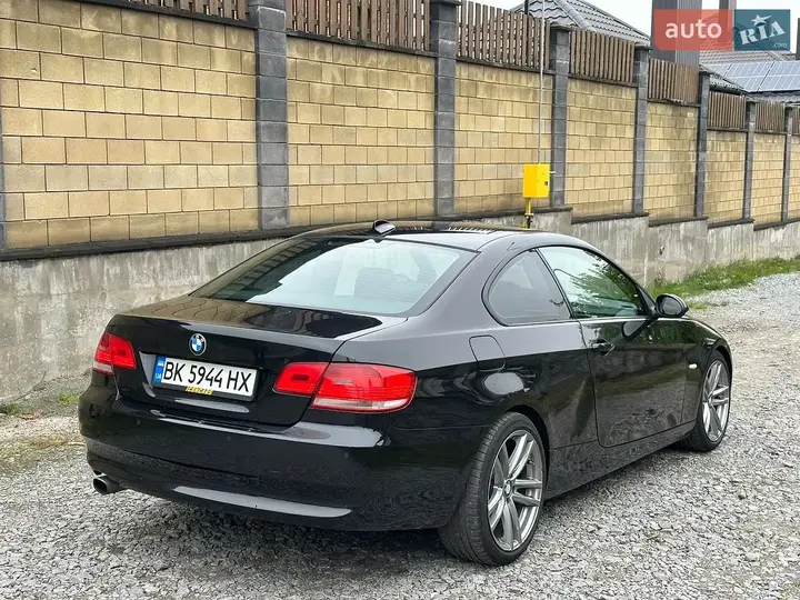 BMW 3 Series 2008 photo 4