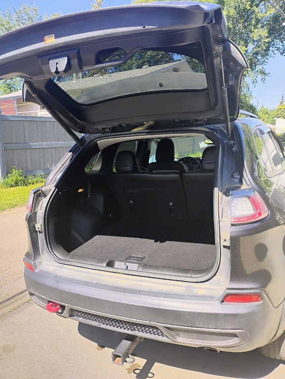 Jeep Cherokee 2019 photo 3