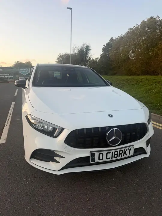 Mercedes-Benz A-Class 2019 photo 3