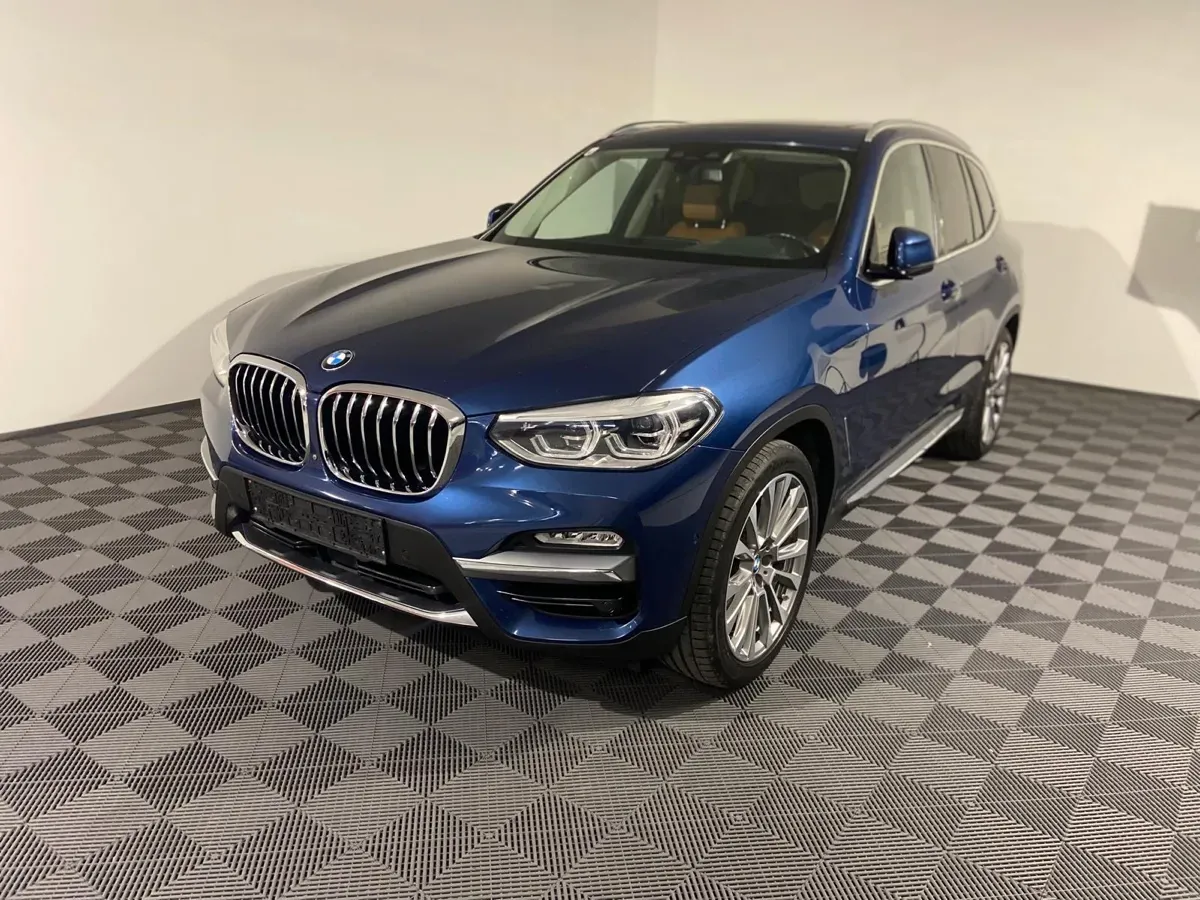 BMW X3 2019 photo 2