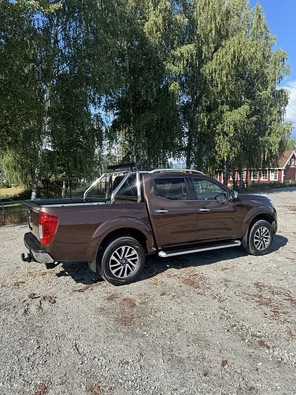 Nissan Navara 2016 photo 2