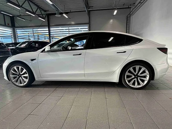 Tesla Model 3 2019 photo 4