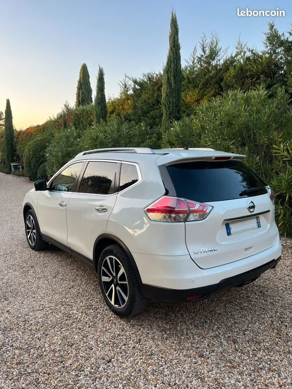 Nissan X-Trail 2017 photo 2