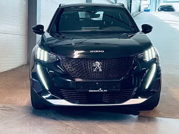 Peugeot 2008 2023 photo 2