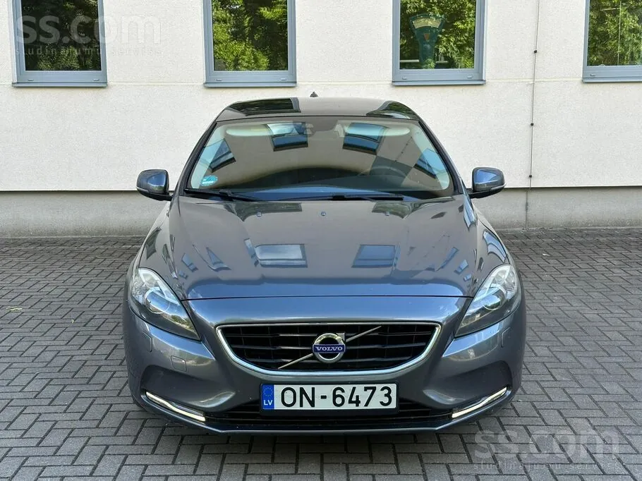 Volvo V40 2013 photo 3