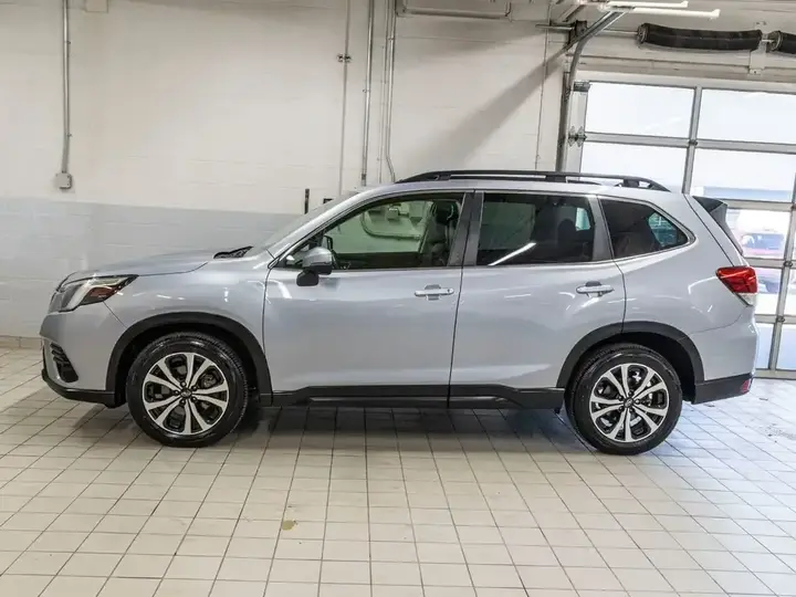 Subaru Forester 2024 photo 3