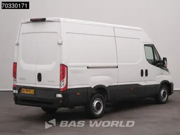 Iveco Daily 2023 photo 2