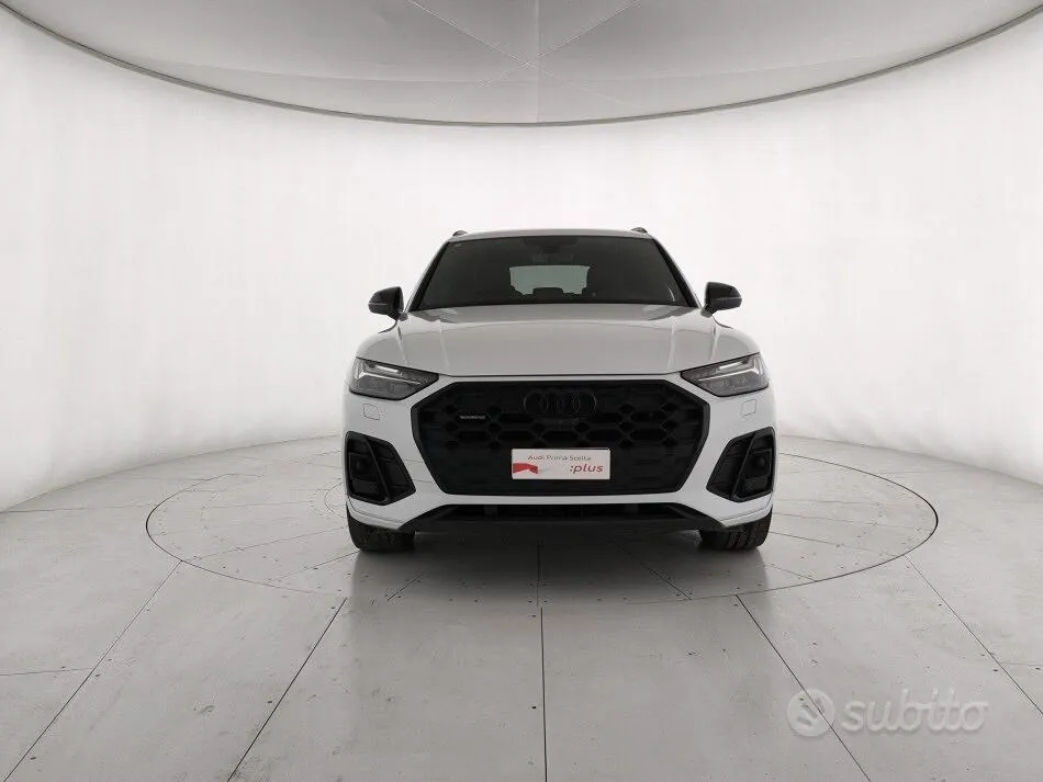 Audi Q5 2021 photo 2