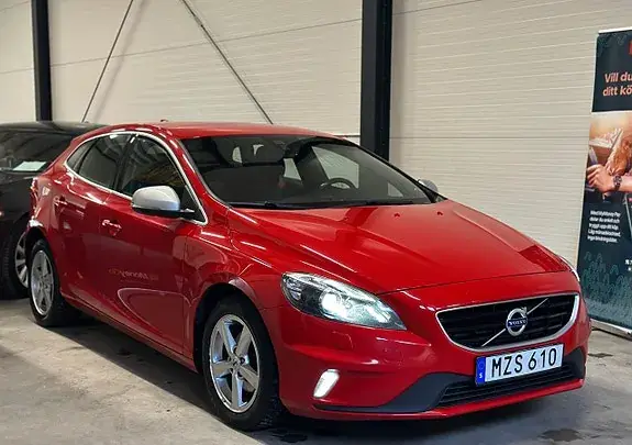 Volvo V40 2016 photo 2