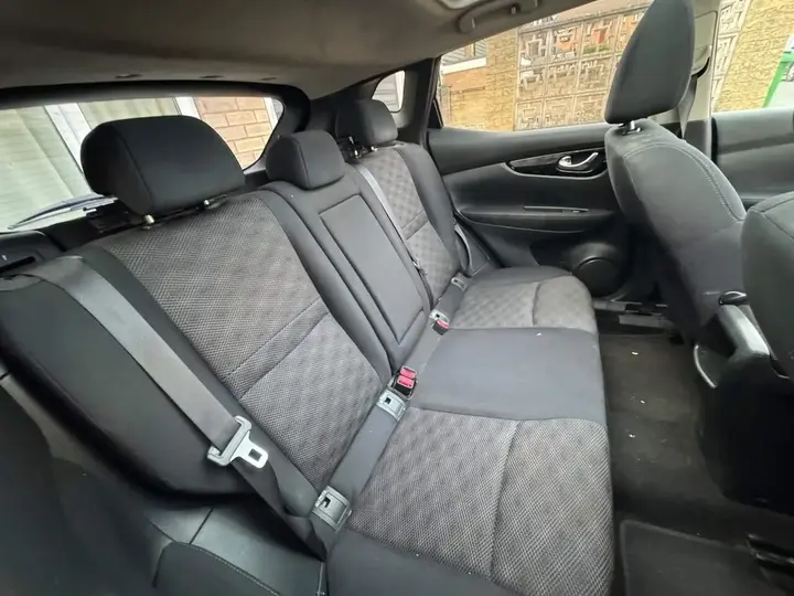 Nissan Qashqai 2015 photo 5