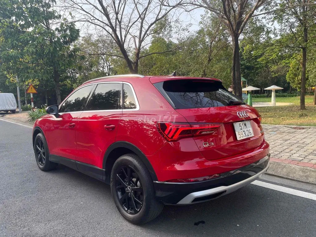 Audi Q3 2022 photo 3