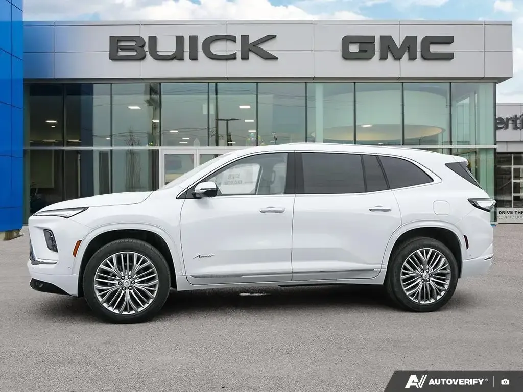 Buick Enclave 2027 photo 2