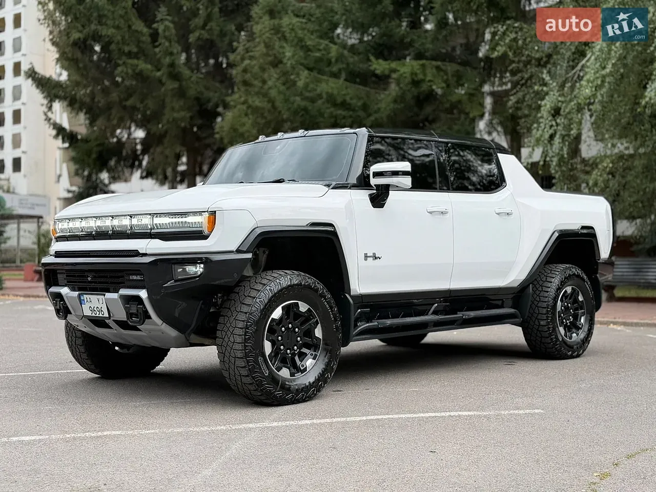 GMC Hummer Ev 2023 photo 2