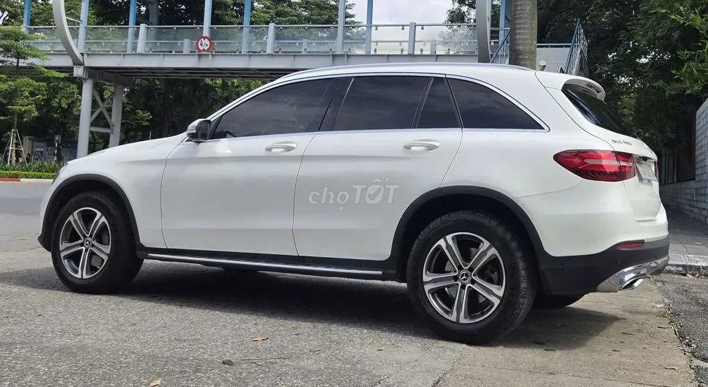 Mercedes-Benz Glc 2017 photo 3