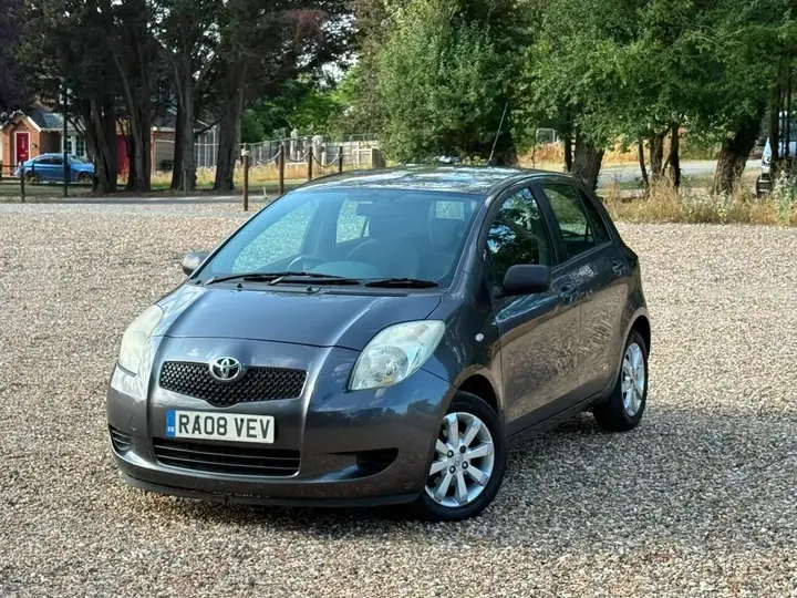 Toyota Yaris 2008 photo 3