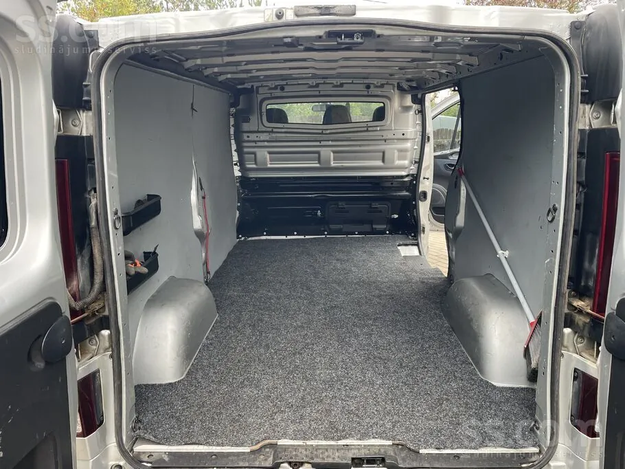 Opel Vivaro 2015 photo 5