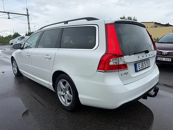 Volvo V70 2015 photo 3