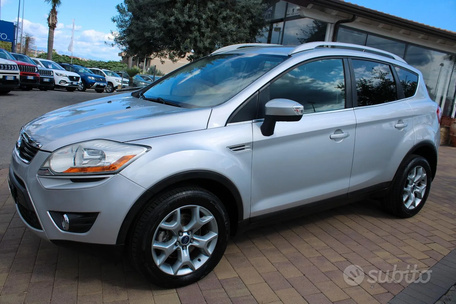 Ford Kuga 2012 photo 4