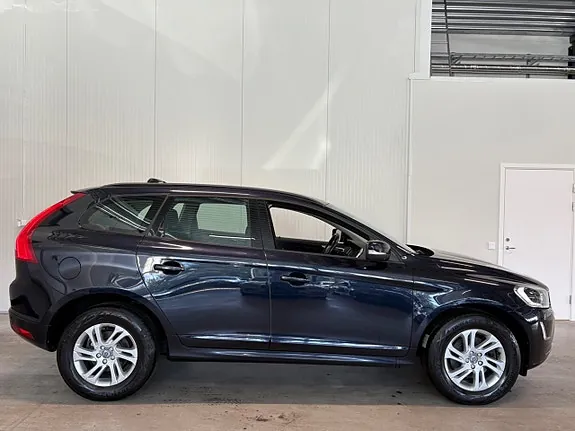 Volvo Xc60 2017 photo 2