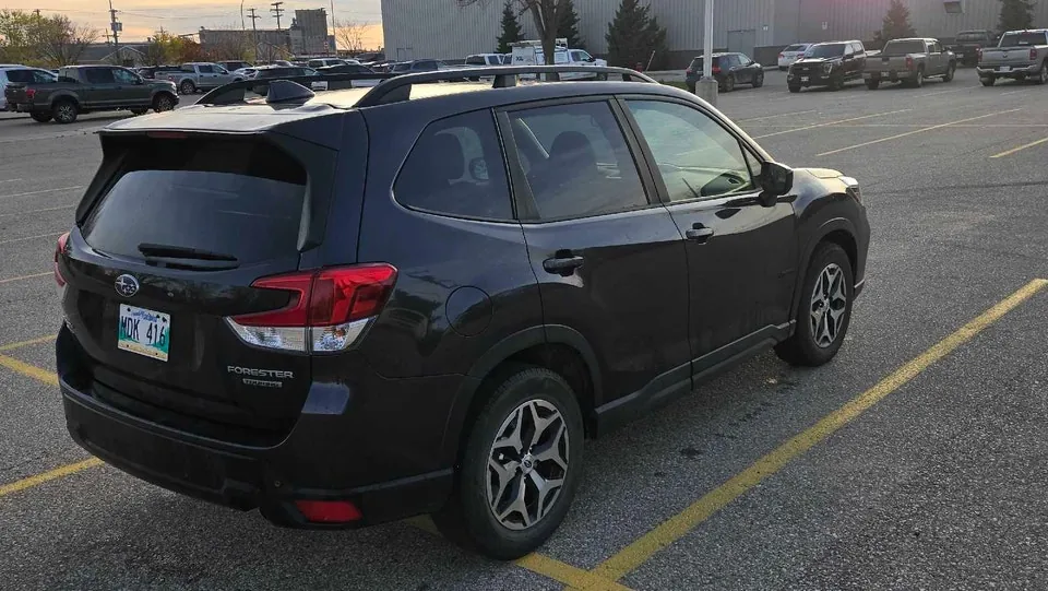 Subaru Forester 2019 photo 3