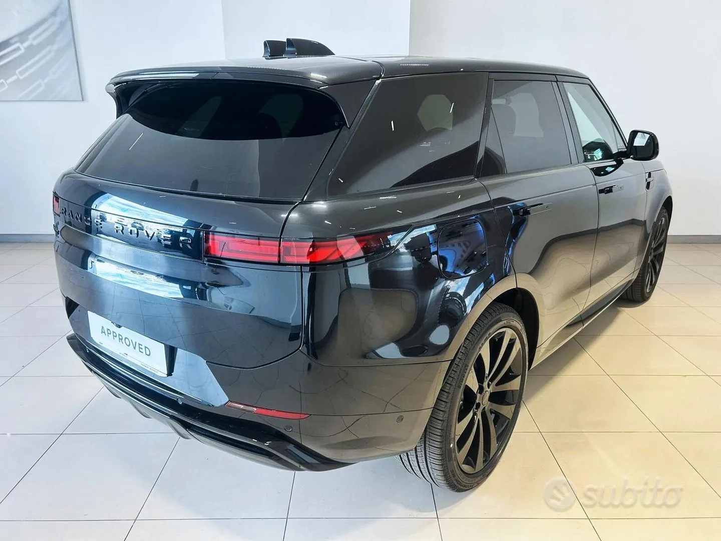 Land Rover Range Rover Sport 2026 photo 2