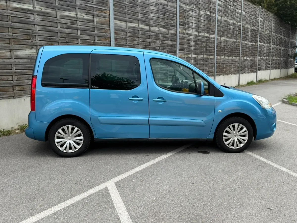 Citroen Berlingo 2010 photo 3
