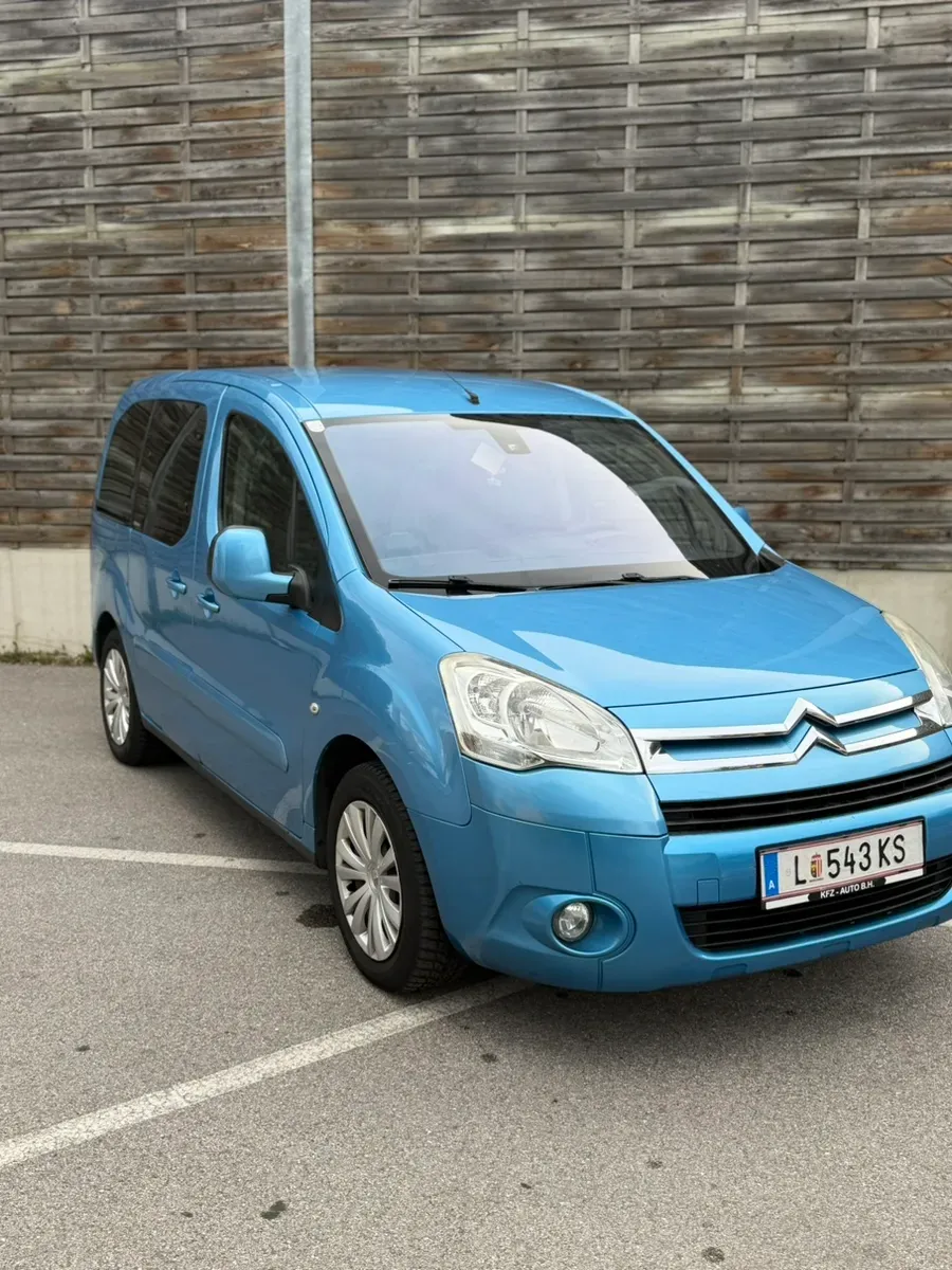 Citroen Berlingo 2010 photo 2