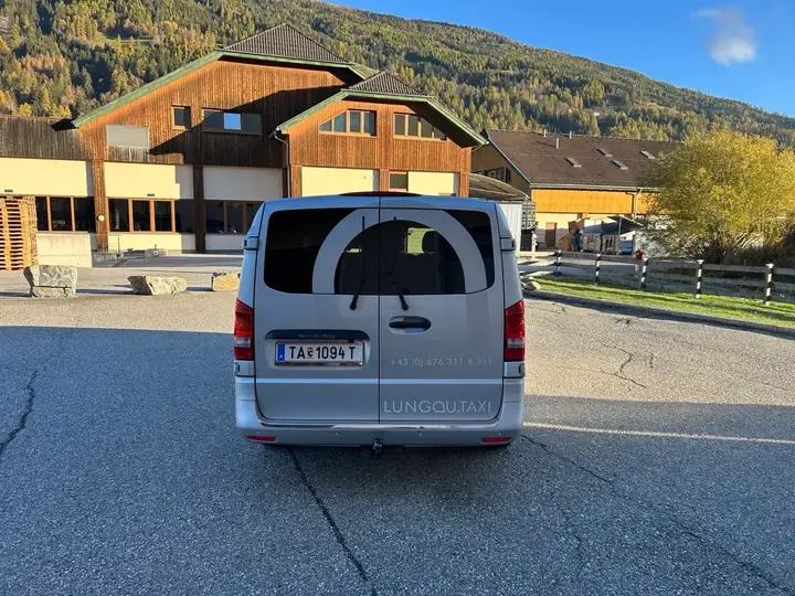 Mercedes-Benz Vito Tourer 2018 photo 3