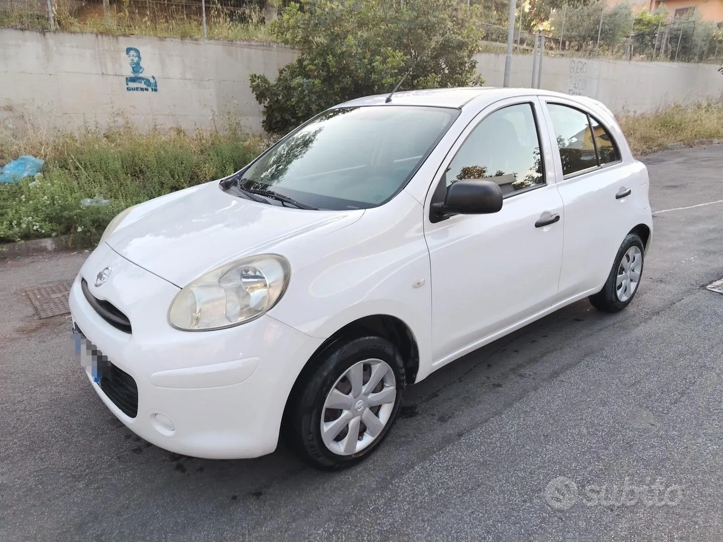 Nissan Micra 2013 photo 3