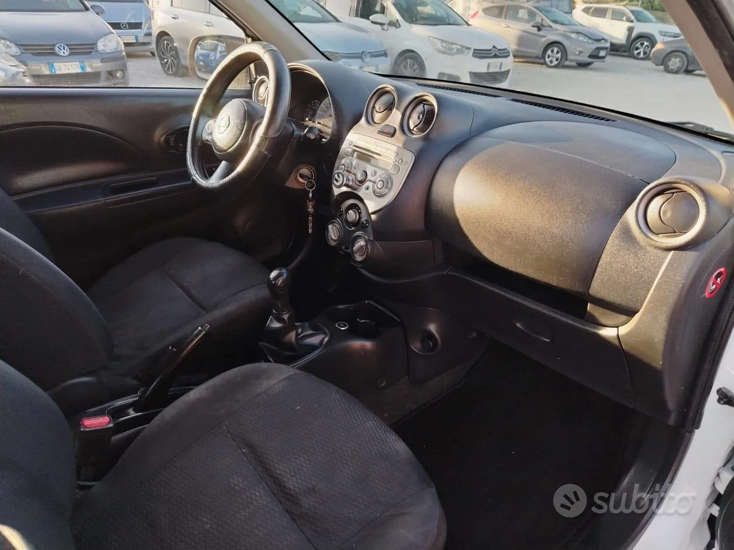 Nissan Micra 2013 photo 4