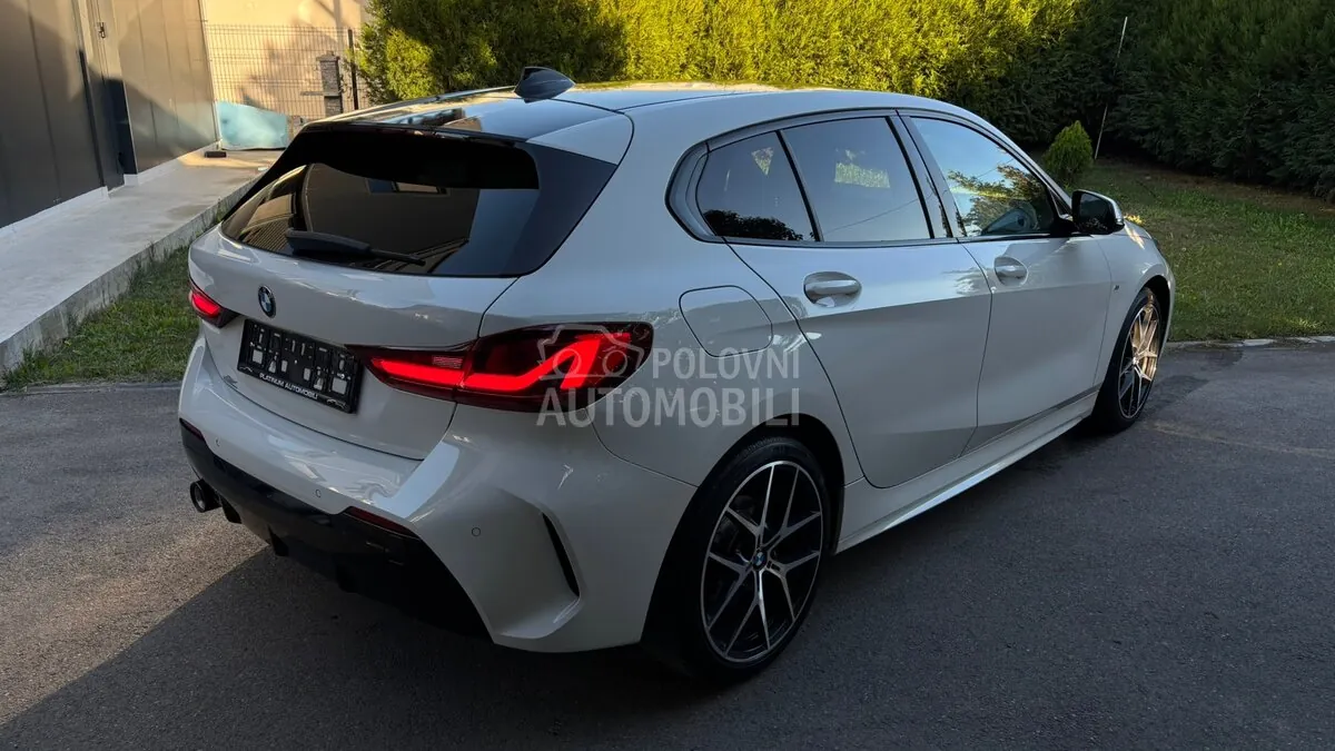 BMW 1 Series 2020 photo 5
