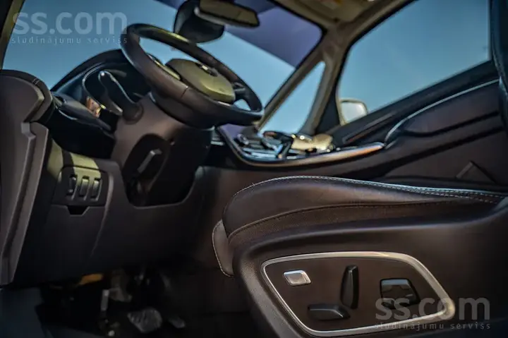 Renault Espace 2015 photo 5