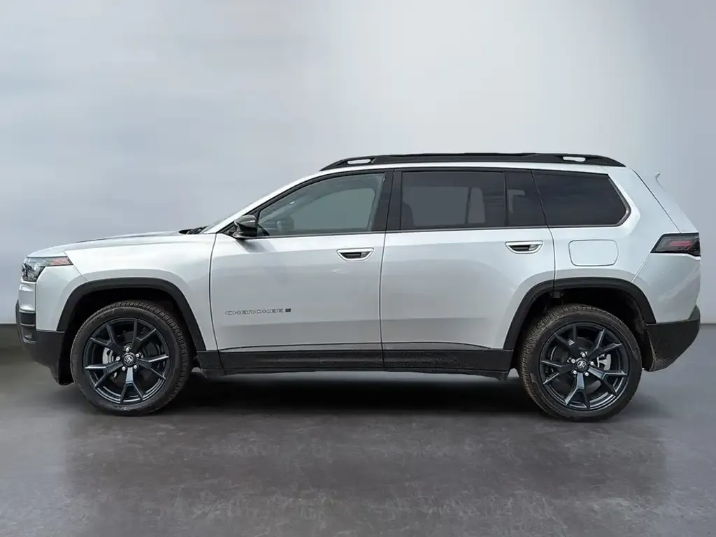 Jeep Cherokee 2026 photo 3