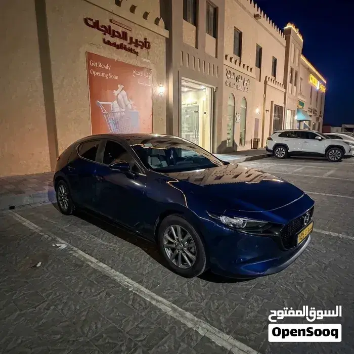 Mazda 3 2023 photo 2