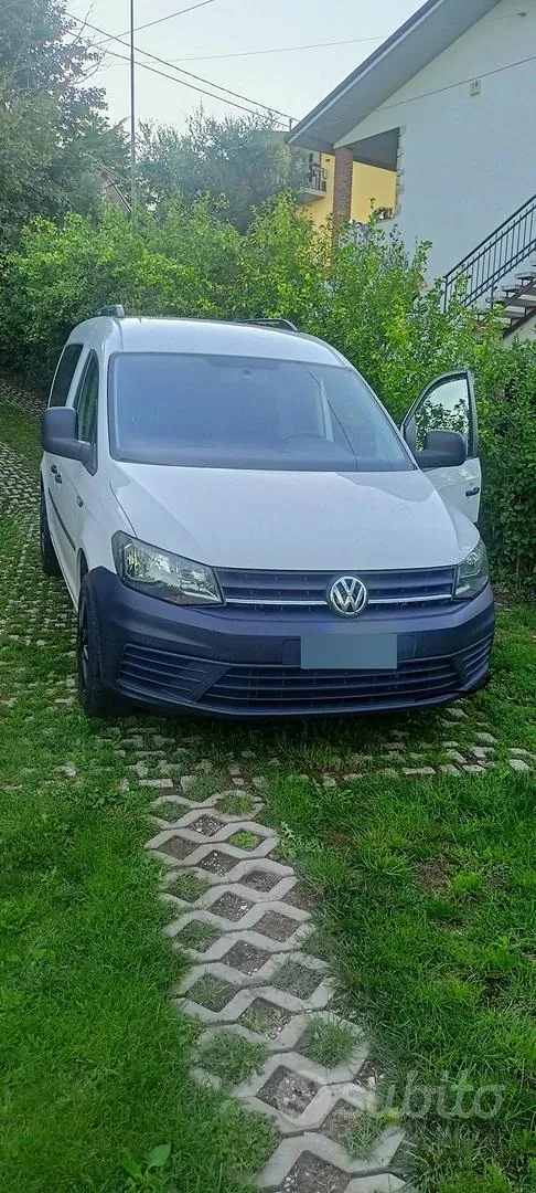 Volkswagen Caddy 2017 photo 2