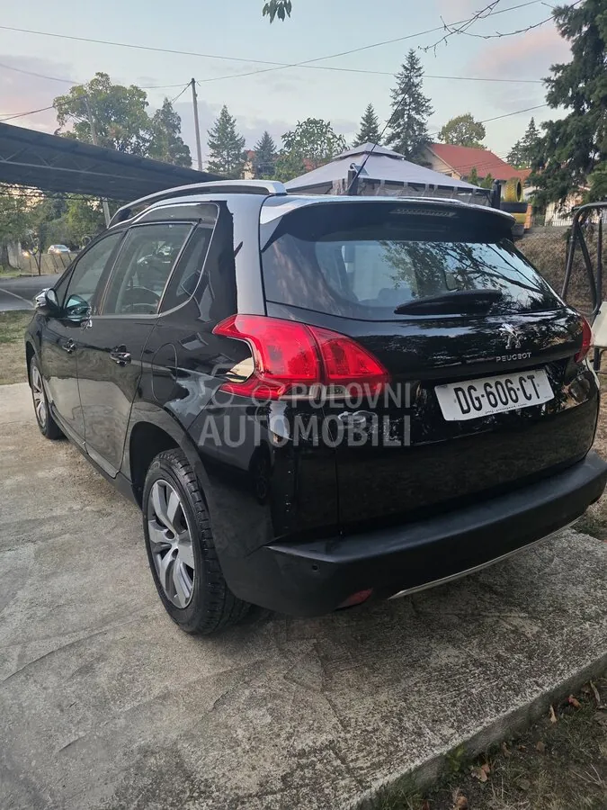 Peugeot 2008 2014 photo 3