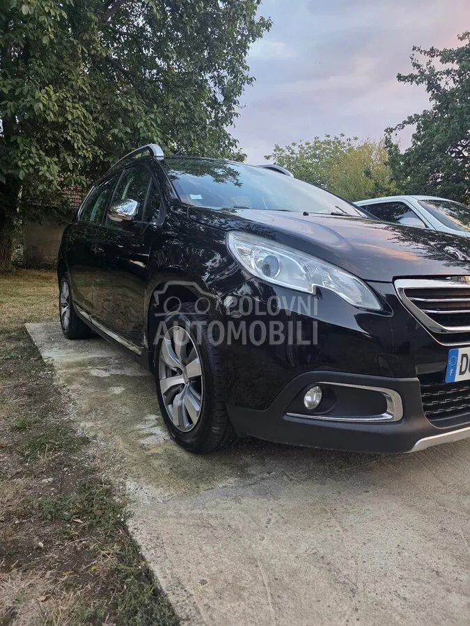 Peugeot 2008 2014 photo 2
