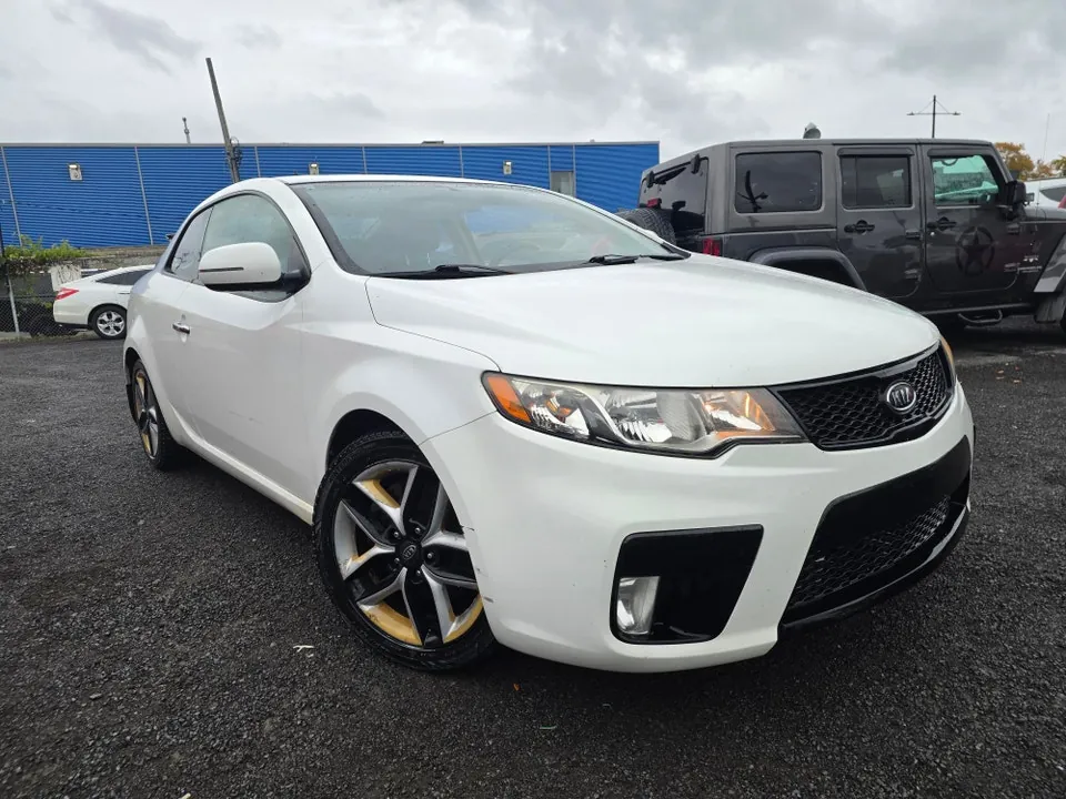 Kia Forte Koup 2011 photo 2