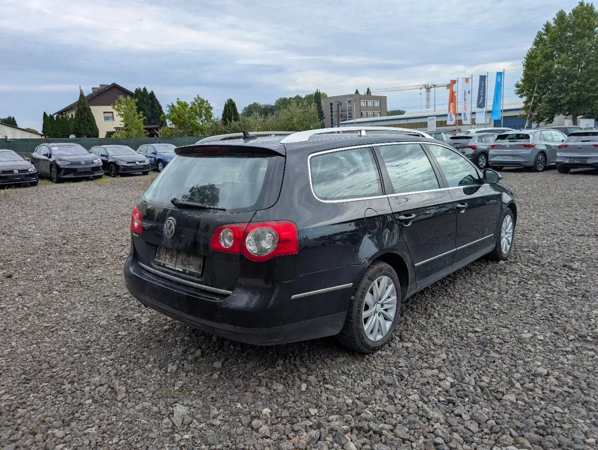 Volkswagen Passat 2010 photo 3