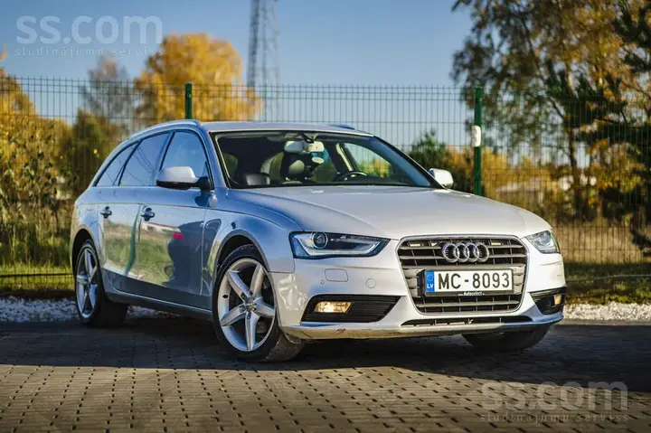 Audi A4 Avant 2012 photo 3