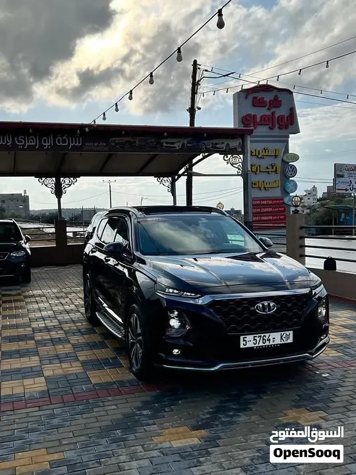 Hyundai Santa Fe 2018 photo 3