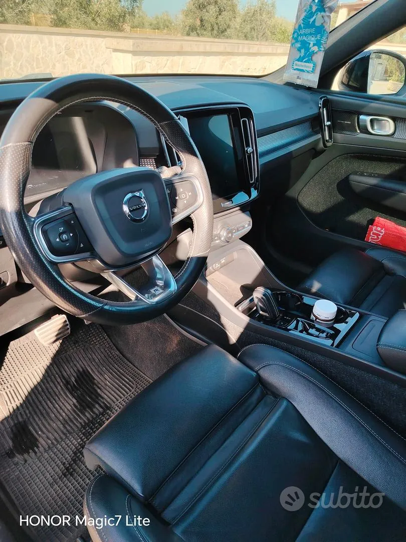 Volvo Xc40 2019 photo 5