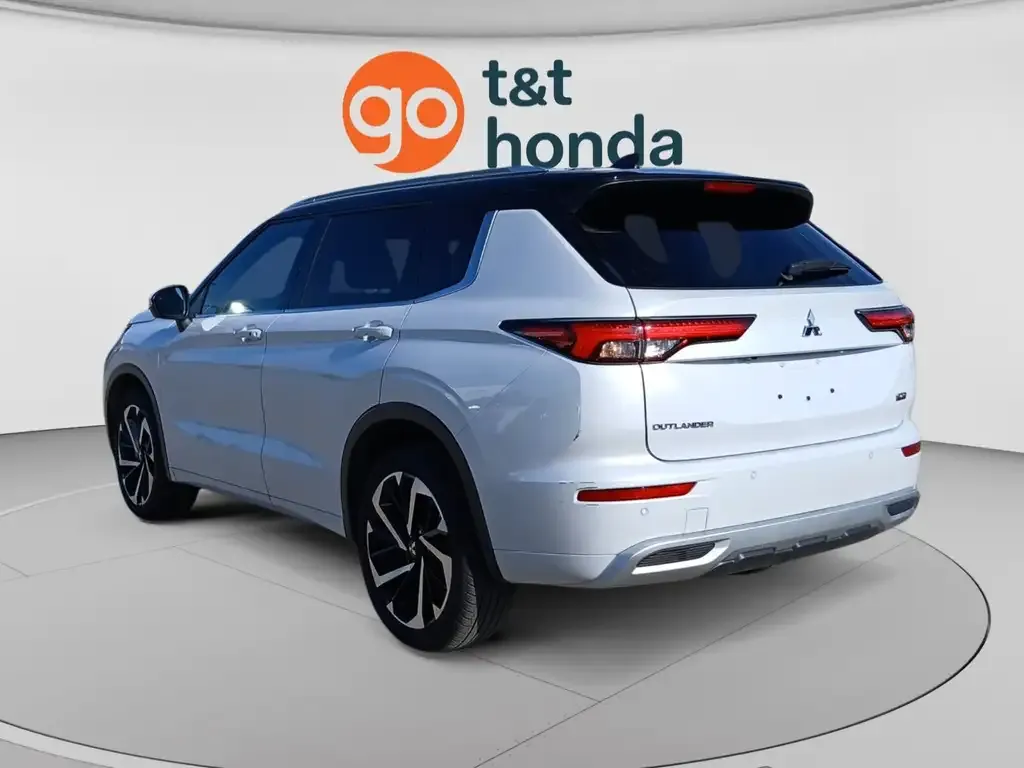 Mitsubishi Outlander 2024 photo 3